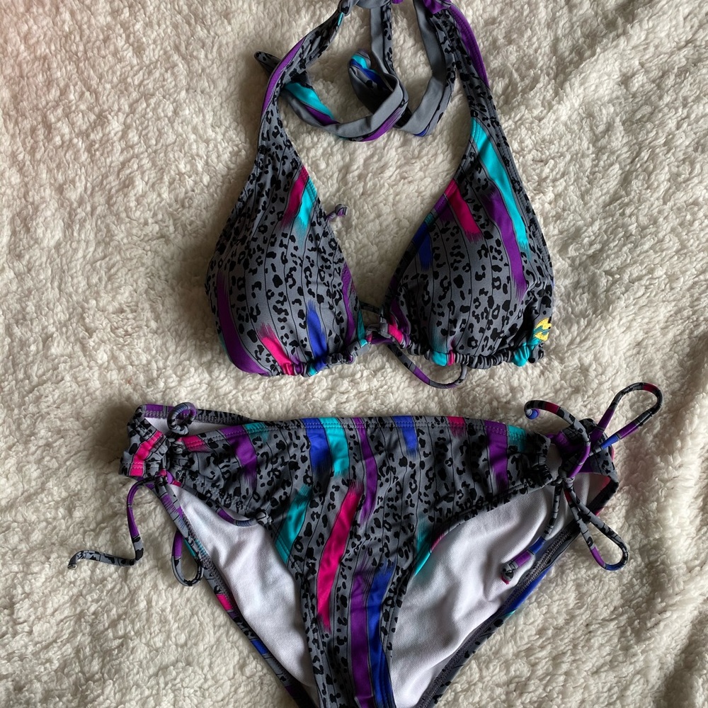 Billabong reversible bikini